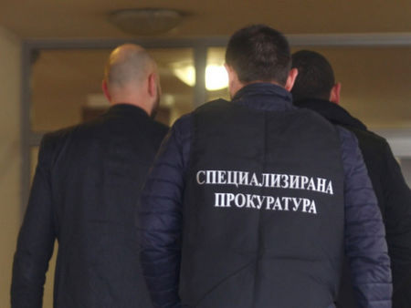 Спецпрокуратурата разследва секретар на президента за връзки с Бобоков