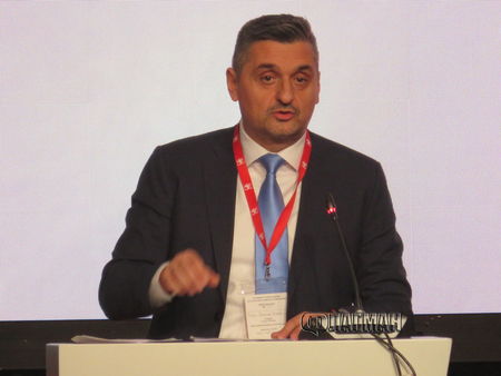 Кирил Добрев: Само силни социални политики и дигитализация могат да ни изкарат от кризата