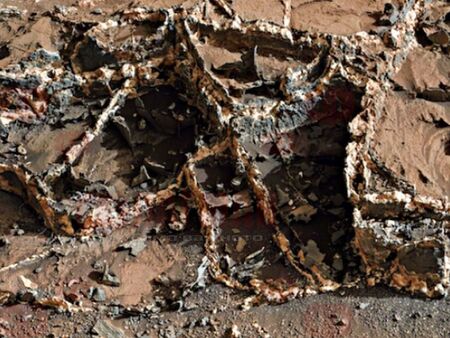 Доказаха, че на Марс е имало живот, уфолог откри останки от стара сграда