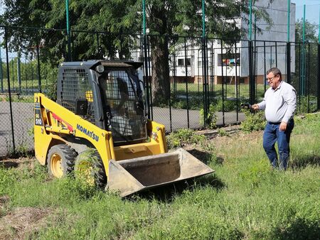 Започна изграждането на фитнеси на открито в община Камено, направиха първите копки днес