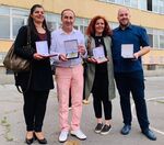 Певецът на мутрите, изпял вселенския хит „Баровец“, стана учител на годината!