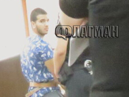 Съдът реши: Обвиненият в тероризъм Мохамед остава в ареста