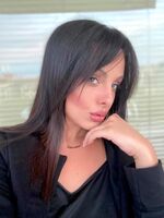 Симона Загорова призна от Слънчака: Майка ми Глория още ме държи изкъсо