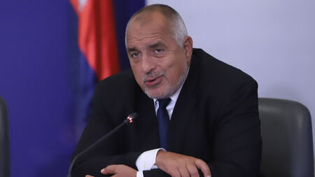 IHS Global Insight: Борисов ще отлага реалното подаване на оставка до редовните избори