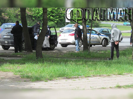 Бургазлийката Йоана е спипаната с наркотици в хасковския Фолксваген пред бл. 53 в жк „Изгрев“