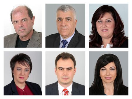 Кои 6 депутати дадоха "вот на недоверие" на прокуратурата 8 дни преди началото на протестите