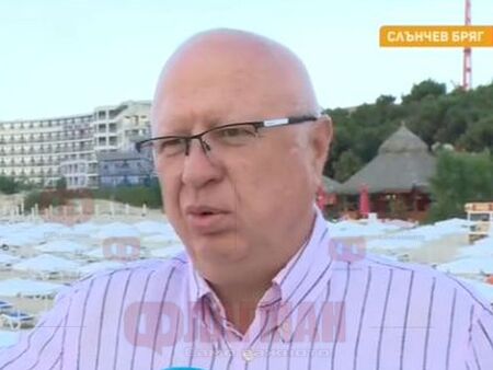 Хотелиери от Слънчев бряг молят за помощ Валери Симеонов, за да не останат без туристи