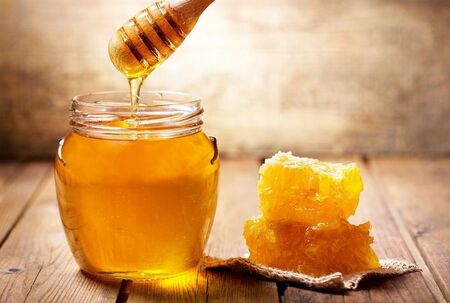 Медът – супер ефикасен лек и естествен антибиотик
