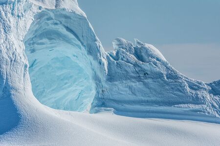 Русия ще строи летище от лед в Арктика