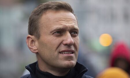 Берлин: Навални най-вероятно е бил отровен, но все още липсват факти