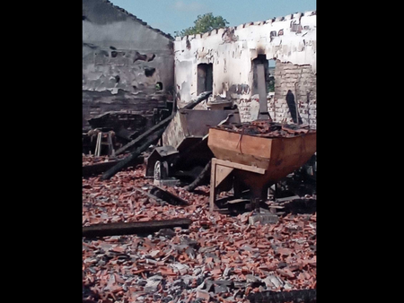 Пожар опустоши обор и бали за хиляди левове в Русокастро. Собственикът: Умишлен е!