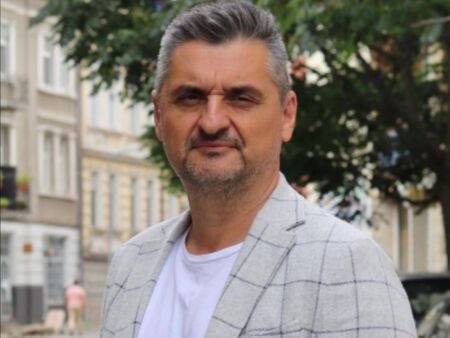 Кирил Добрев: Коалиционната политика да се определя от членовете, а не от Позитано