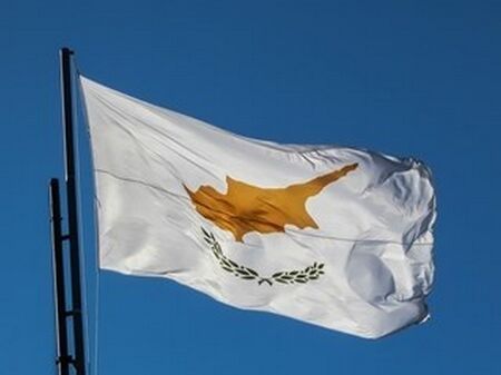 САЩ отменят оръжейното ембарго на Кипър, разгневявайки Турция