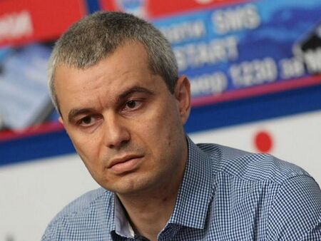Арестуваха лидера на „Възраждане“ Костадин Костадинов