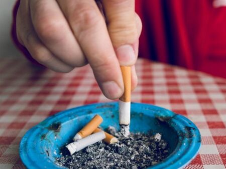 5 навика, които вредят не по-малко от цигарите