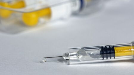 Учени от Сингапур и Австралия успешно тестваха върху животни ваксина срещу коронавирус