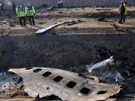 Ужасна трагедия! 25 души загинаха при катастрофа на военен самолет край Харков