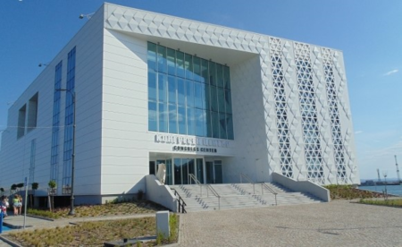 Водещи учени от цял свят пристигат в Бургас за първи международен симпозиум по биоинформатика и биомедицина