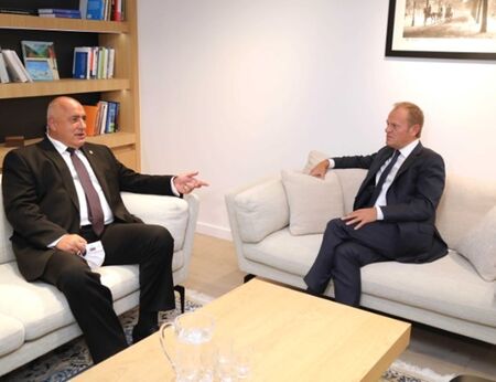 Президентът на ЕНП Доналд Туск към Бойко Борисов: Имате нашата подкрепа!