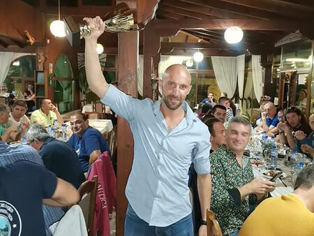 Гордост! Атанас Бъчваров донесе на Приморско Купата на България по подводен риболов