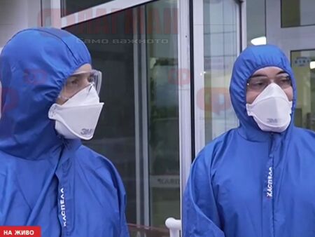 20 медици от Пловдив заразени с COVID-19, млад лекар зове българите да носят маски