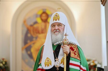 Налази ли COVID-19 и руския патриарх?