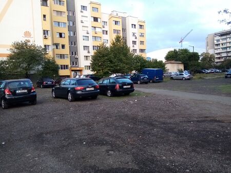 Живко Господинов, БСП: Предвижда ли се изграждането на паркинг около блокове 70 и 71 в „Изгрев”