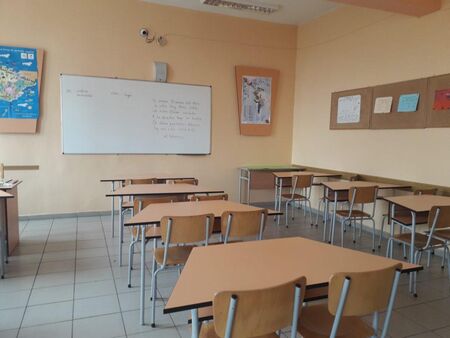 Ковид-19 плъзна здраво в училищата в Бургаско