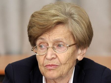 Отиде си бившият финансов министър проф. Христина Вучева