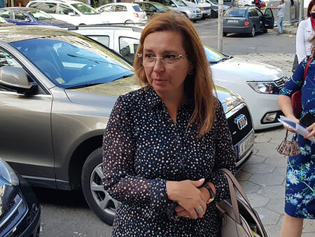 Зорница Русинова: Социалните патронажи ще са все по-важни в идните месеци на пандемията