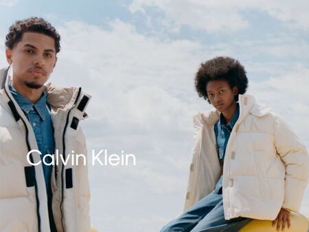 Calvin Klein Jeans с колекция Есен-Зима`2020 в Бургас, представя модната серия ECO