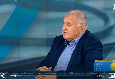 Проф. Коларов: За съжаление се сбъдва всичко, което каза ген. Мутафчийски за К-19