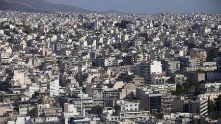 Работата от разстояние засилва търсенето на жилища в Гърция