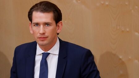 Австрийският канцлер: Терористите са били професионалисти и добре въоръжени
