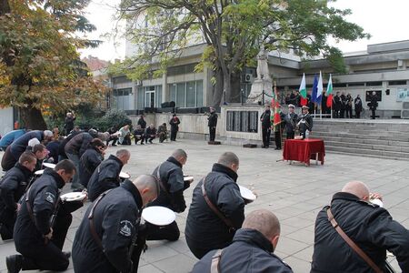 Военните моряци в Бургас почетоха паметта на загиналите за свободата на България