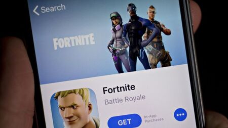 Федерален съдия отхвърли част от исковете на Apple срещу Epic Games