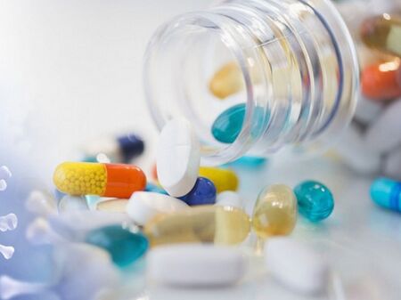 Лекарства изчезват от родния пазар, били евтини