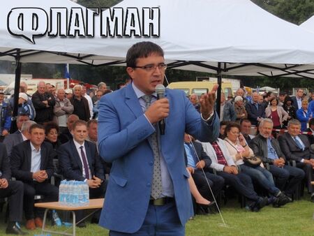 Кметът на Руен: Няма да оставим жителите на с. Вресово без дърва! 