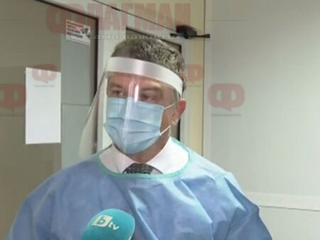 Онколози от Бургас лекуват 35 пациенти с коронавирус