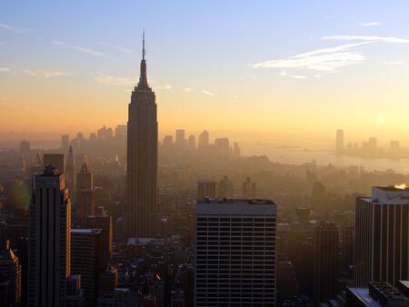 Туристите в Ню Йорк по-малко с 66% през годината