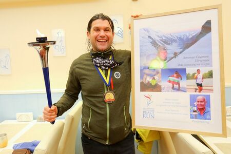 Алпинистът Атанас Скатов с международен приз за мир