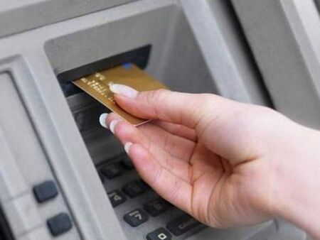 Жена ограби колега край Пловдив, „пресуши” му банковата сметка