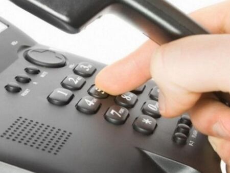 Шестима души са арестувани за телефонни измами, сред жертвите 11-годишно дете