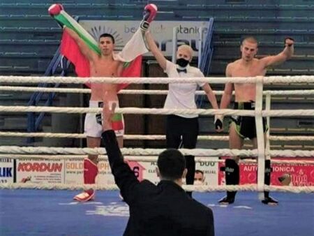 Бургазлията Мартин Копривленски спечели международния турнир по кикбокс Balkan Best Fighter