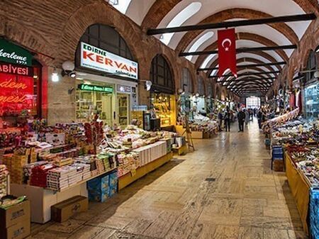 Турция не забранява излизане на организирани туристи през уикенда
