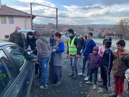 „Операция: Плюшено мече” дари дрехи и обувки на бургаски деца в нужда