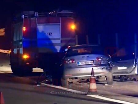 Мъж загина при катастрофа на магистрала „Тракия“, две деца са сред ранените