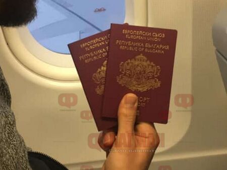 Ковид-19 замрази процедурата за 10-годишна валидност на международните паспорти