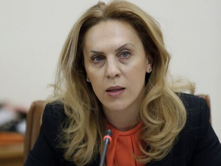Вицепремиерът Марияна Николова ще посети Бургас на 15 януари 2021 г.