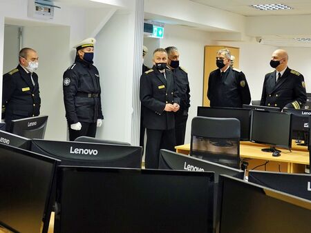 Началникът на армията провери бойната подготовка на моряците в Бургаско